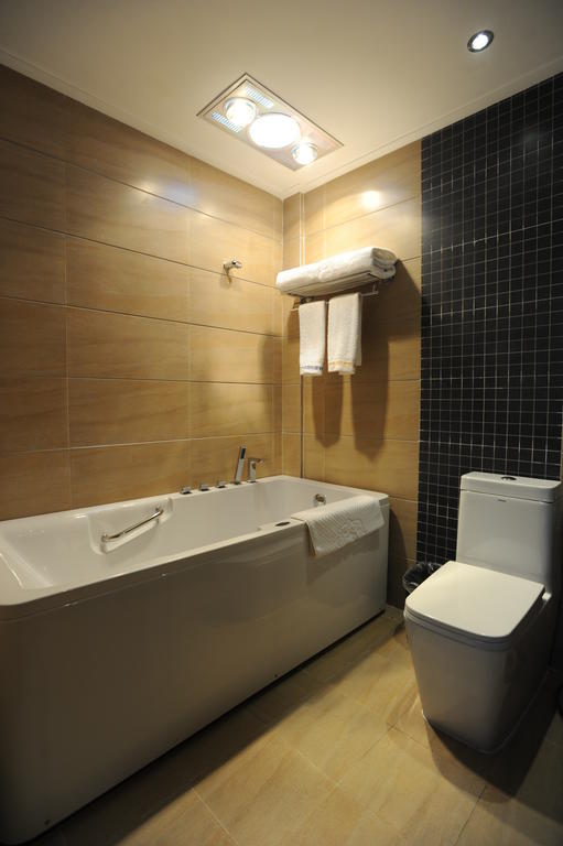 Wanrun International Resort Hotel In Tibet Xigaze Chambre photo